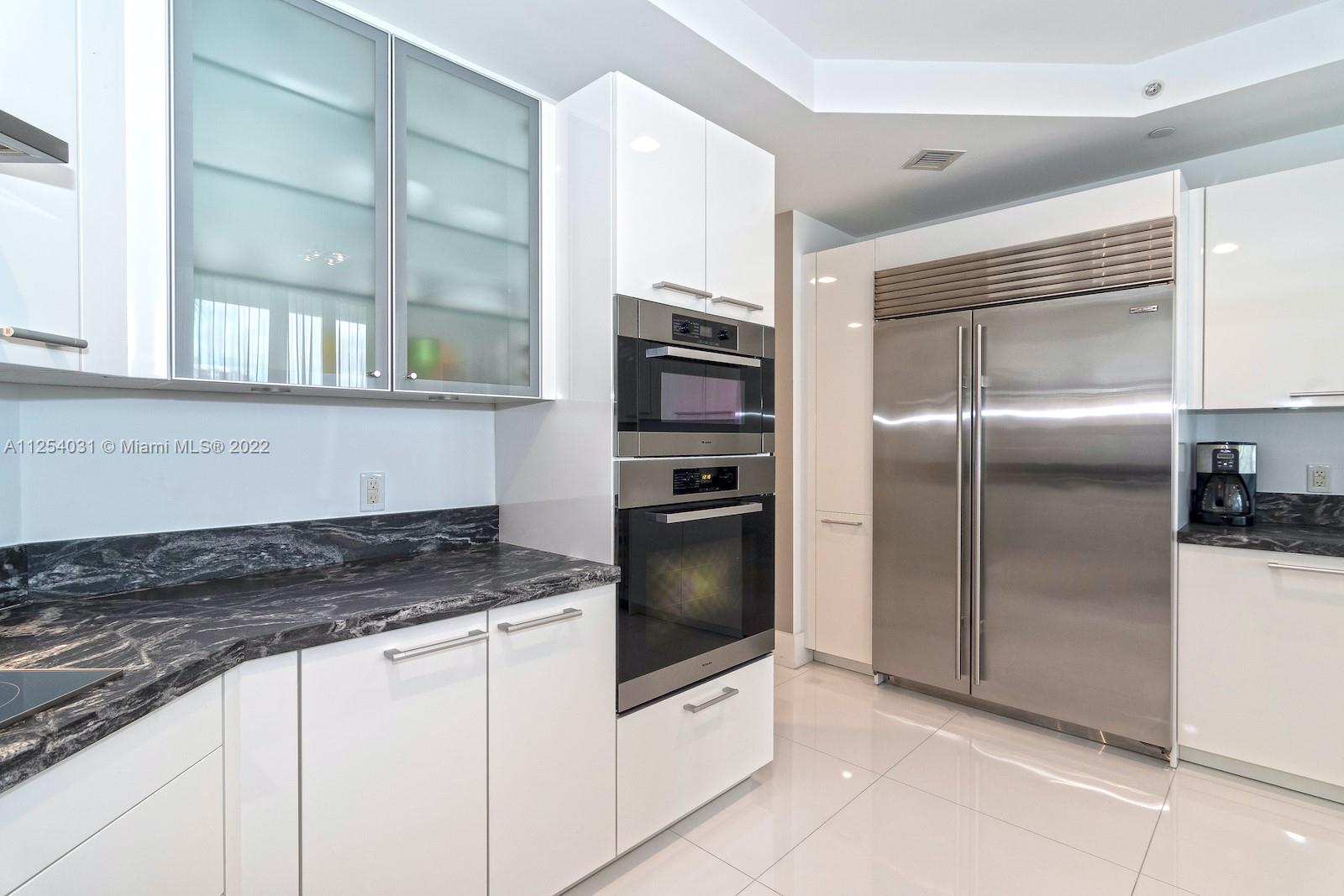 4100 Island Blvd # 704