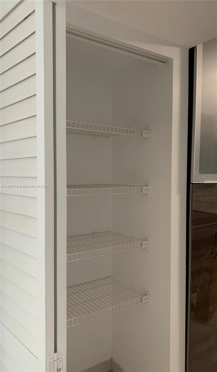 5845 Collins Ave # 101