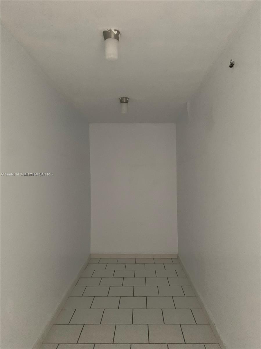 5845 Collins Ave # 101