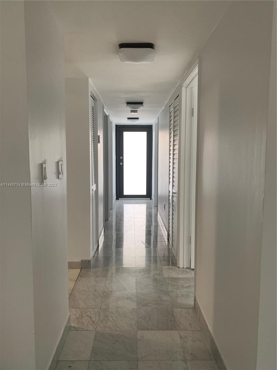 5845 Collins Ave # 101