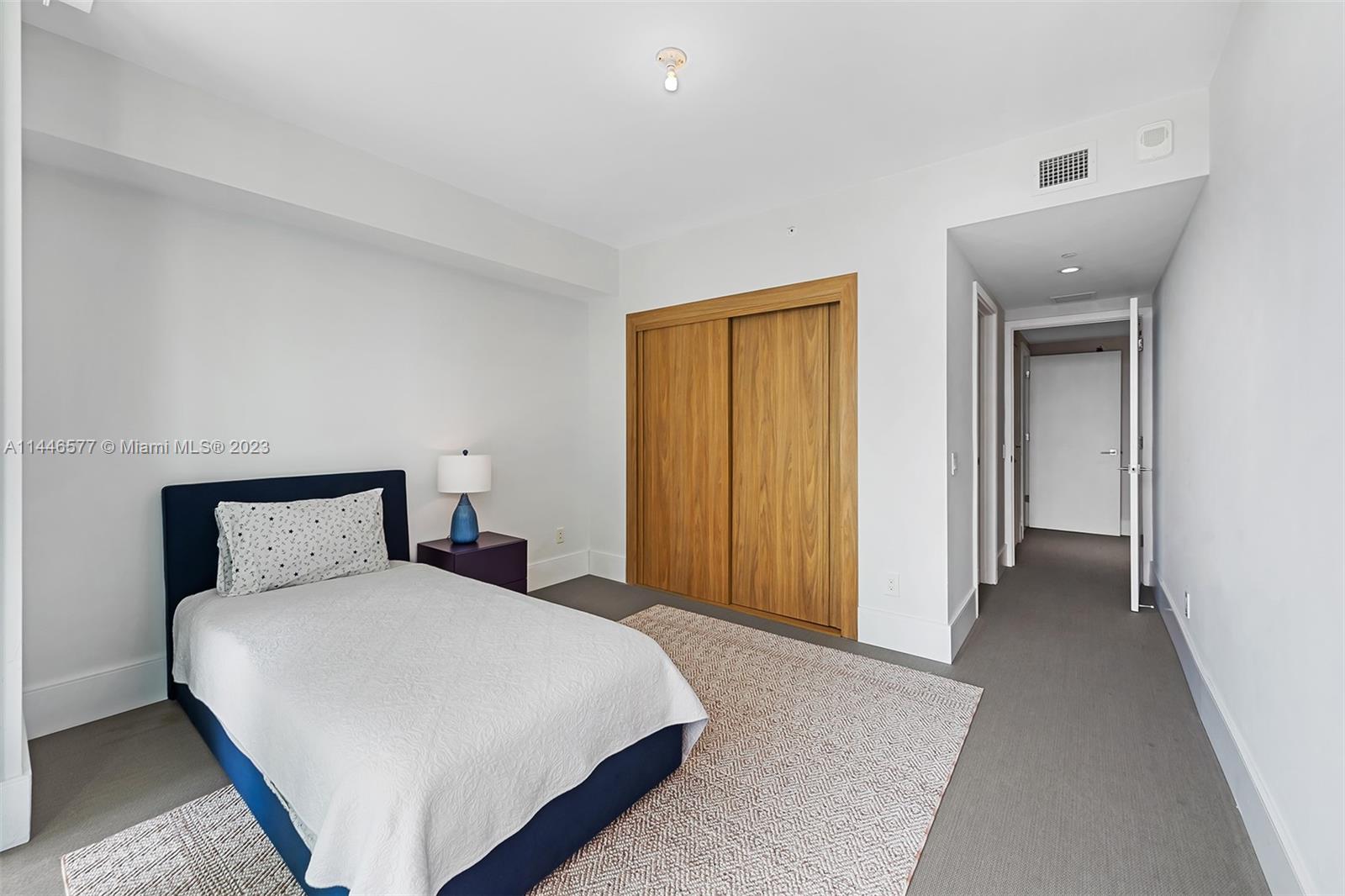 3131 NE 7th Ave # 3004