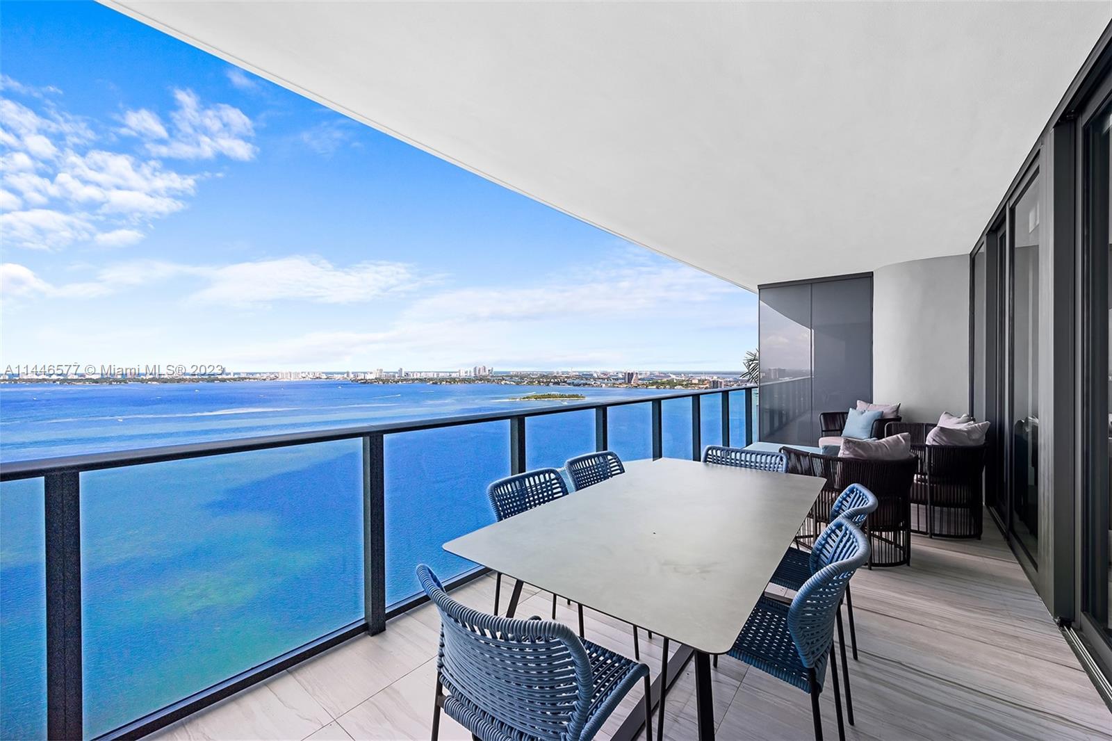 3131 NE 7th Ave # 3004