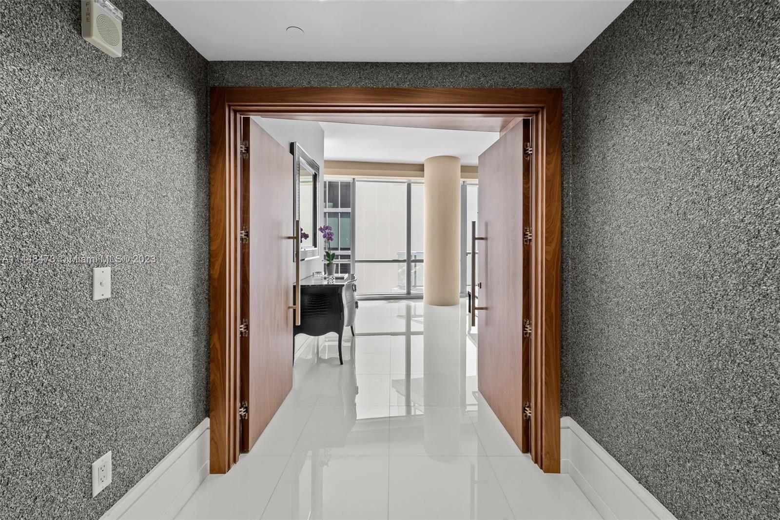 17121 Collins Ave # 4308