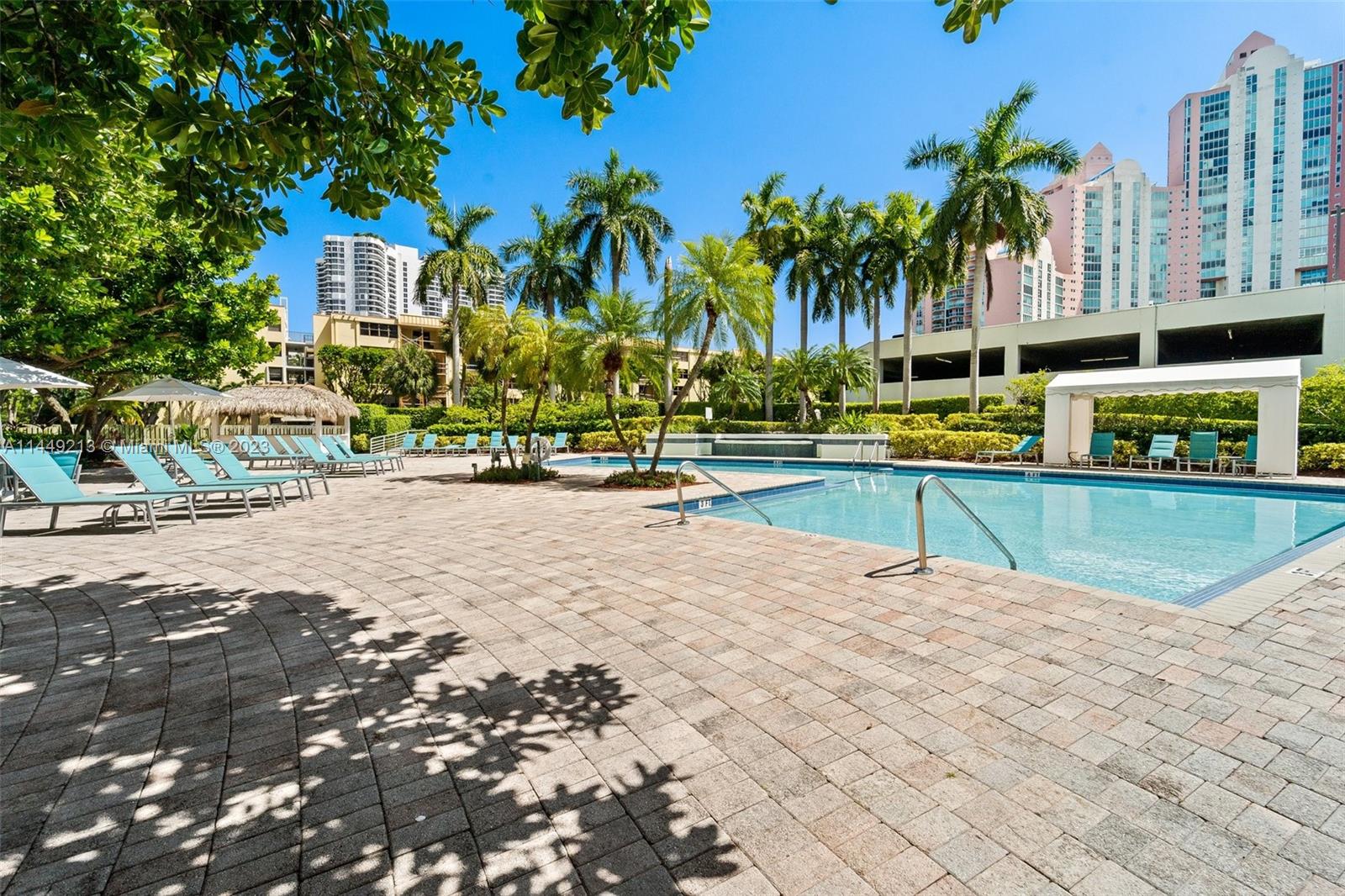 3300 NE 192nd St Unit: PH13