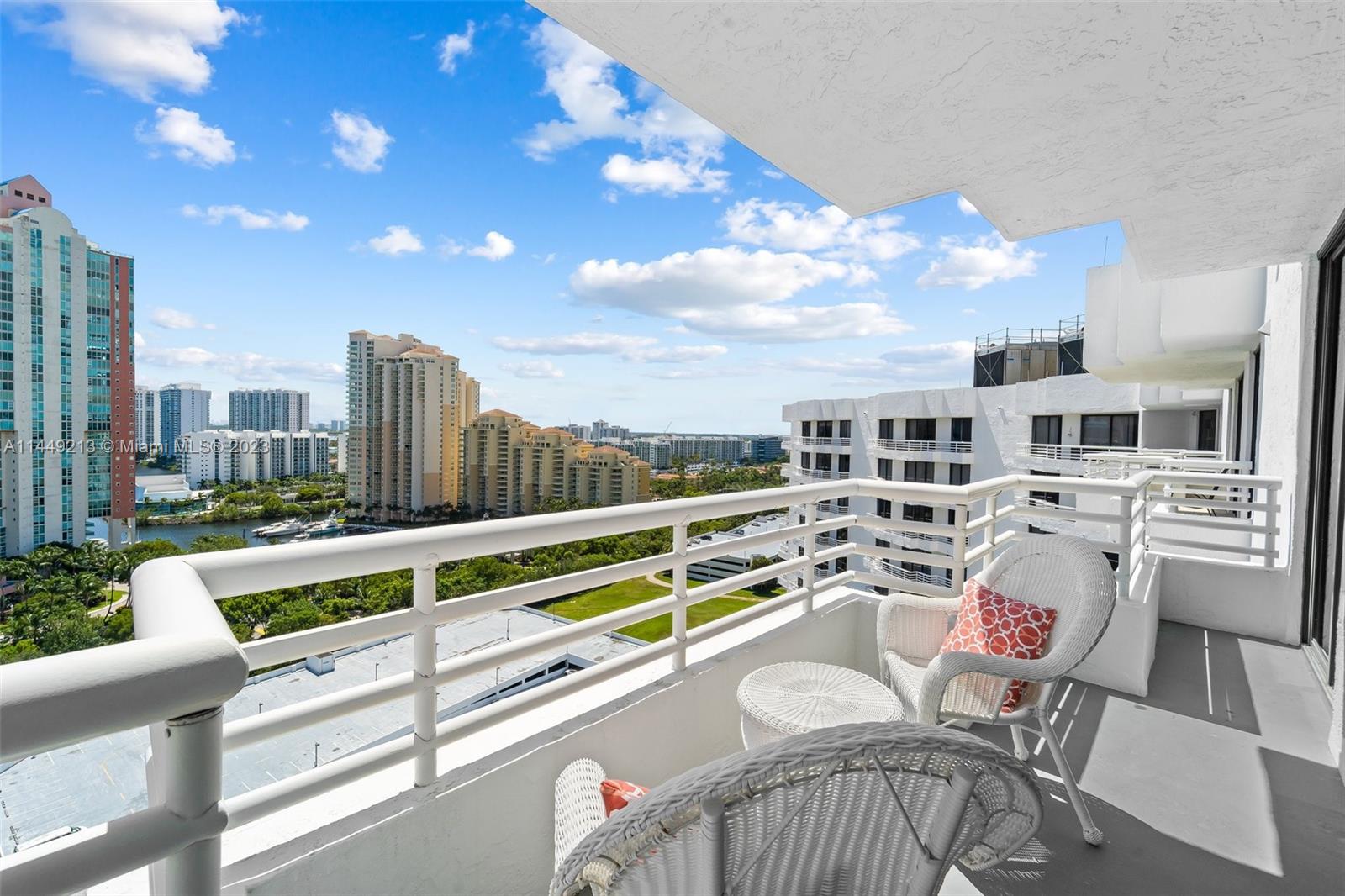 3300 NE 192nd St Unit: PH13