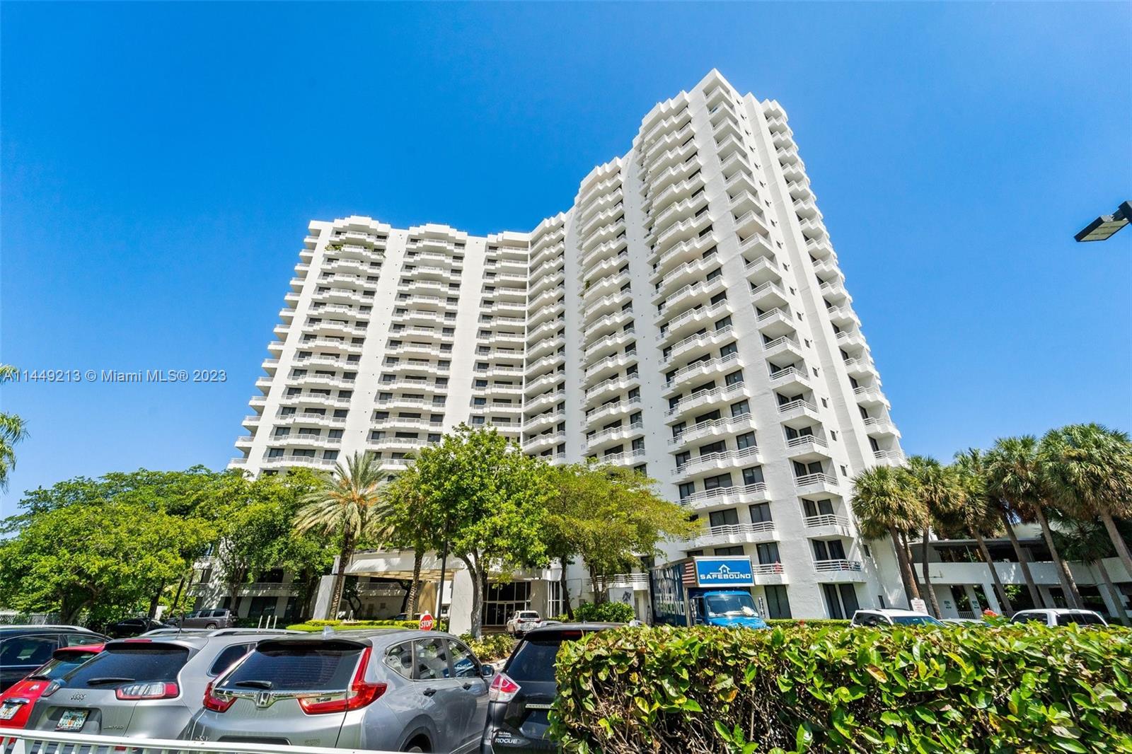 3300 NE 192nd St Unit: PH13