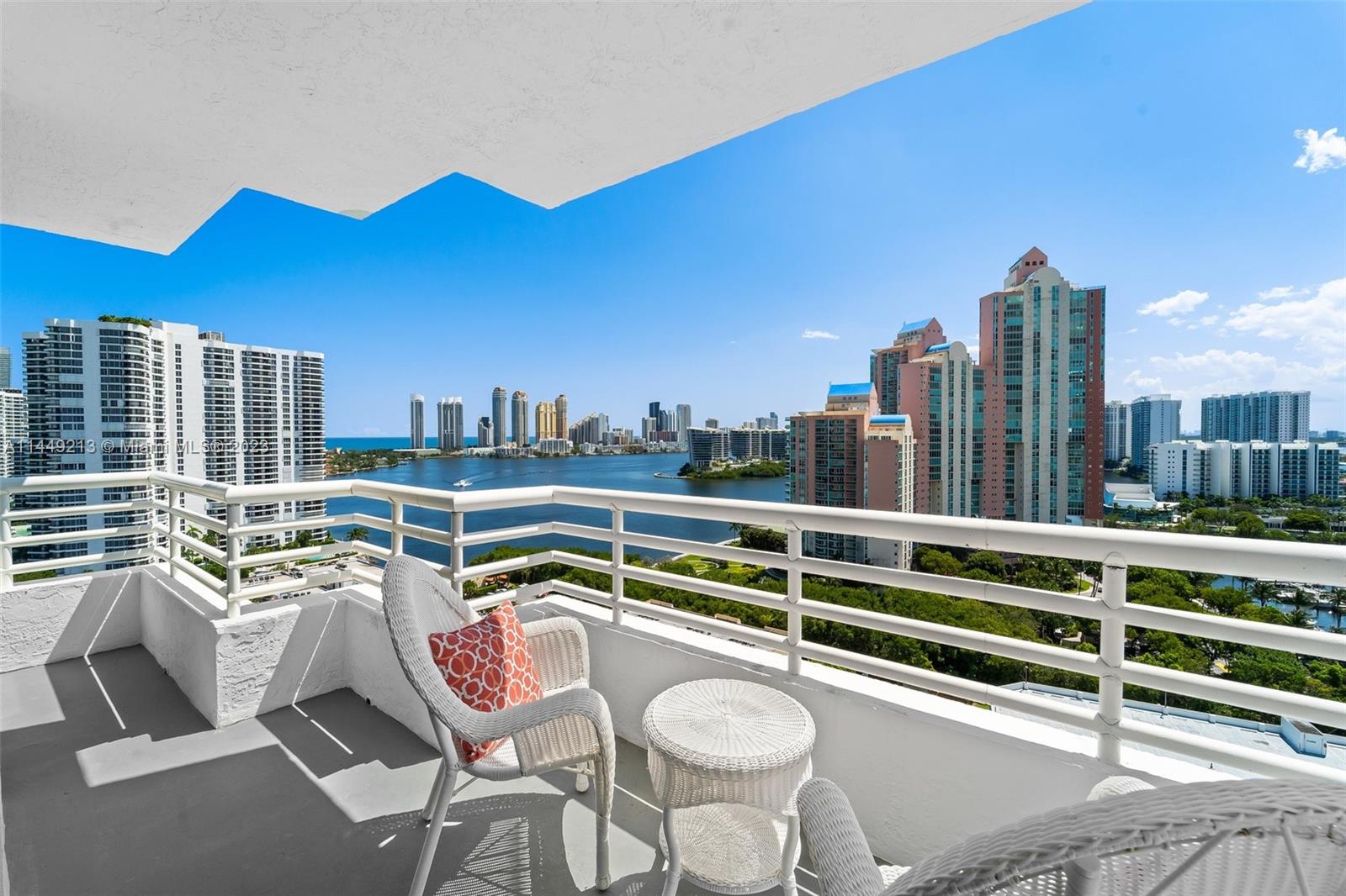 3300 NE 192nd St Unit: PH13