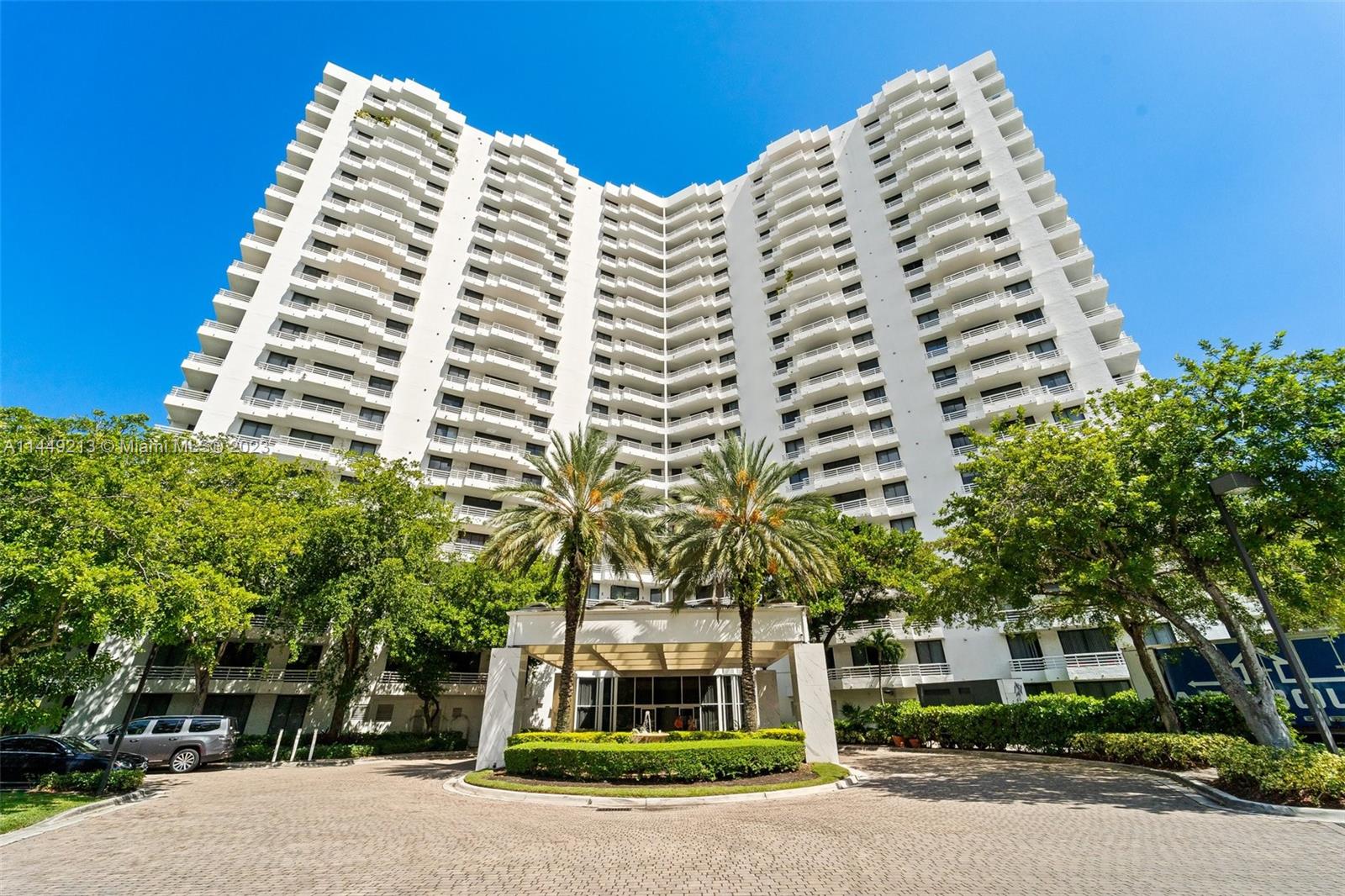 3300 NE 192nd St Unit: PH13