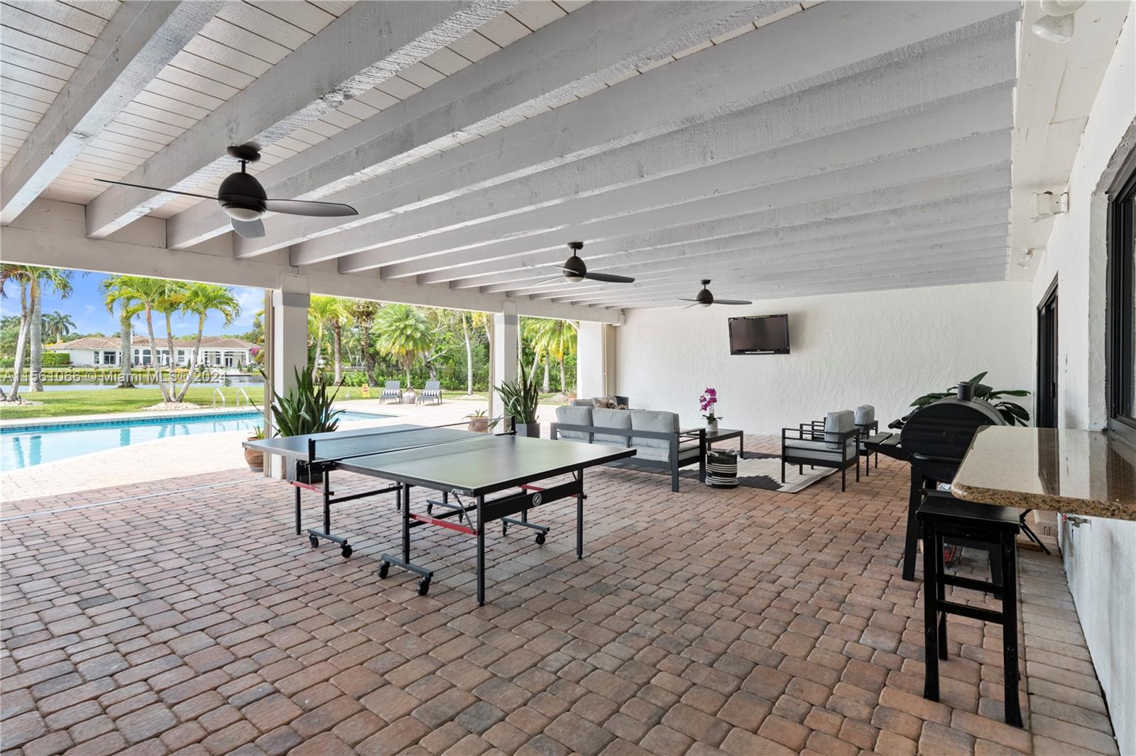 501 Ranch Rd