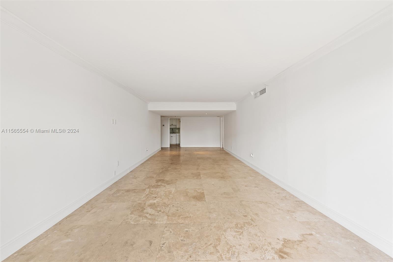 9721 E Bay Harbor Dr # 4C