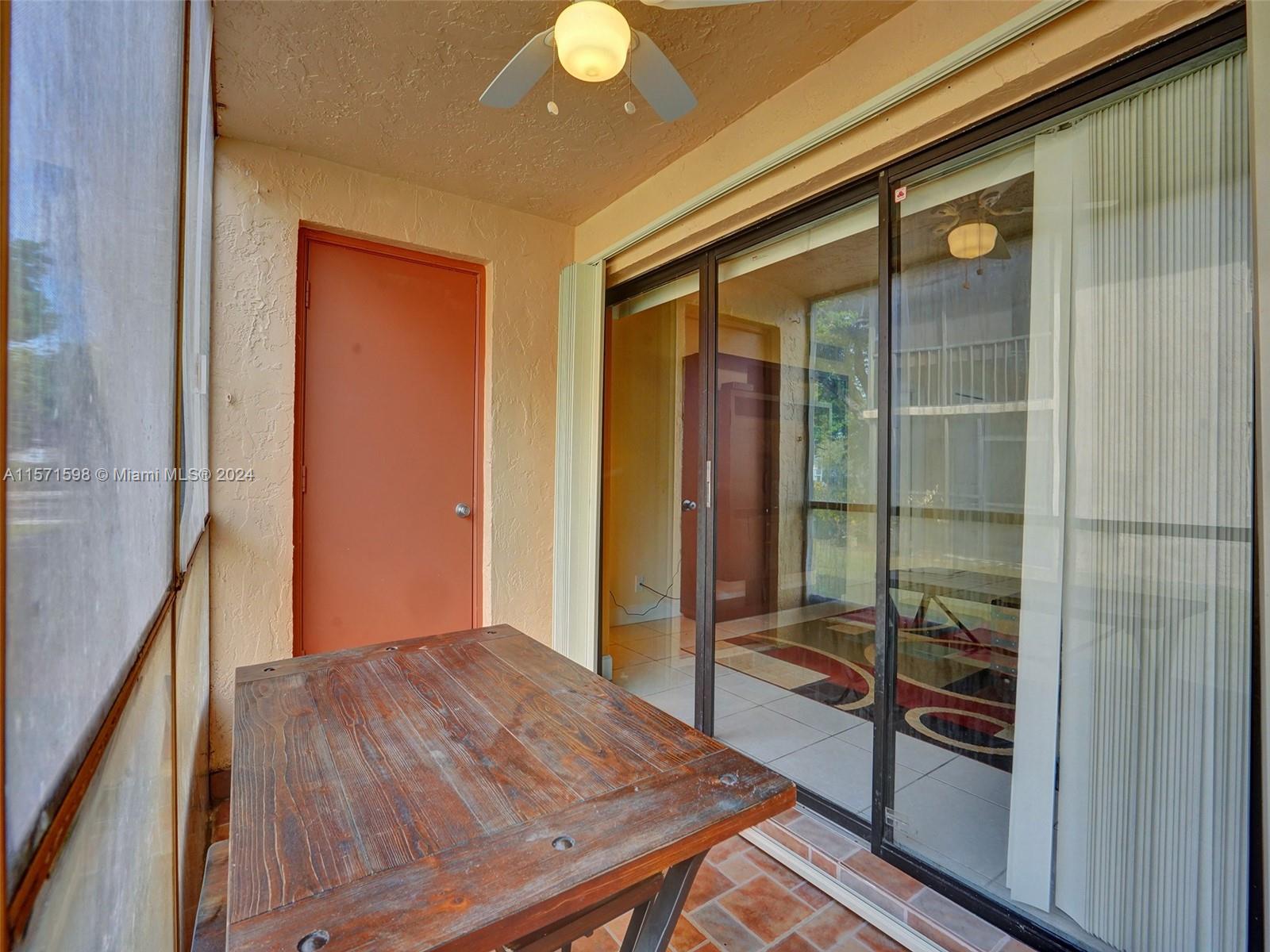 158 Lakeview Dr # 103