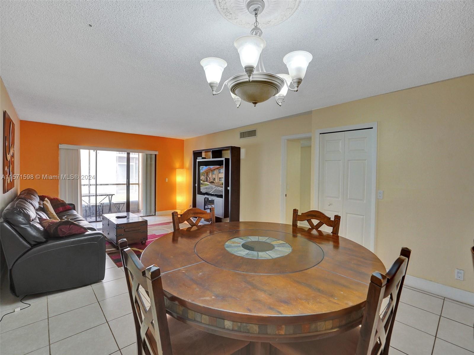 158 Lakeview Dr # 103