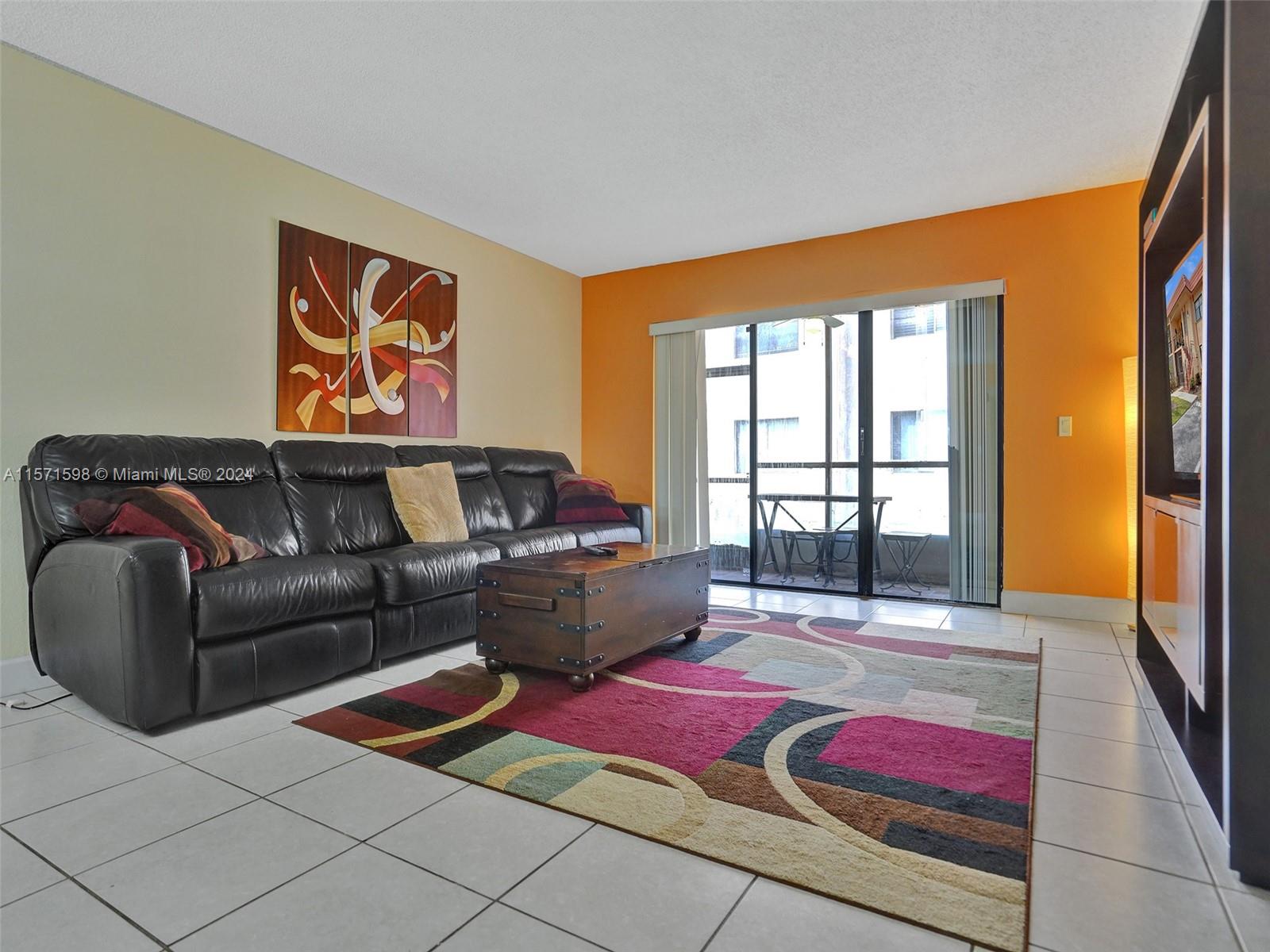 158 Lakeview Dr # 103