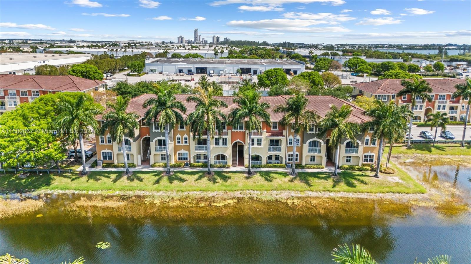 10850 NW 89th Ter # 5 Unit: 208-5