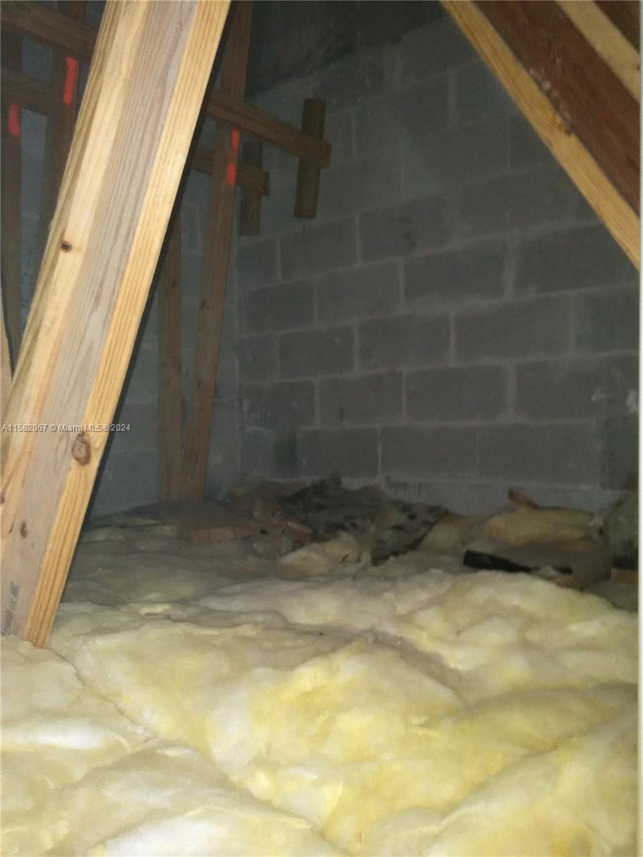 10850 NW 89th Ter # 5 Unit: 208-5