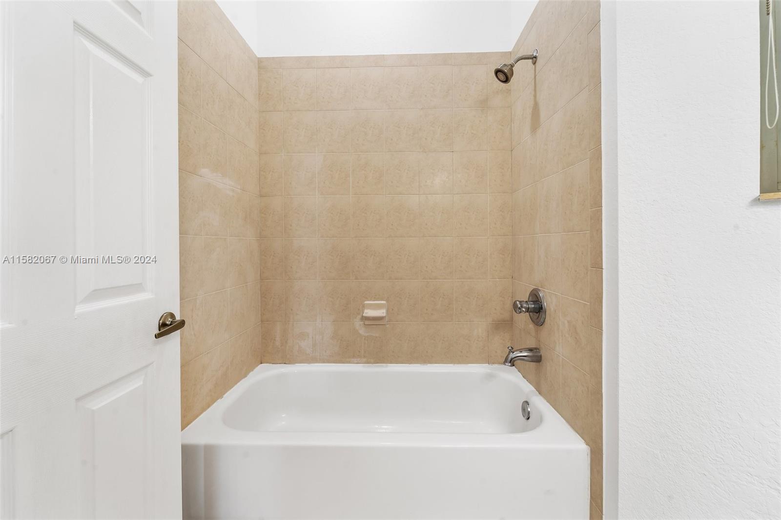 10850 NW 89th Ter # 5 Unit: 208-5