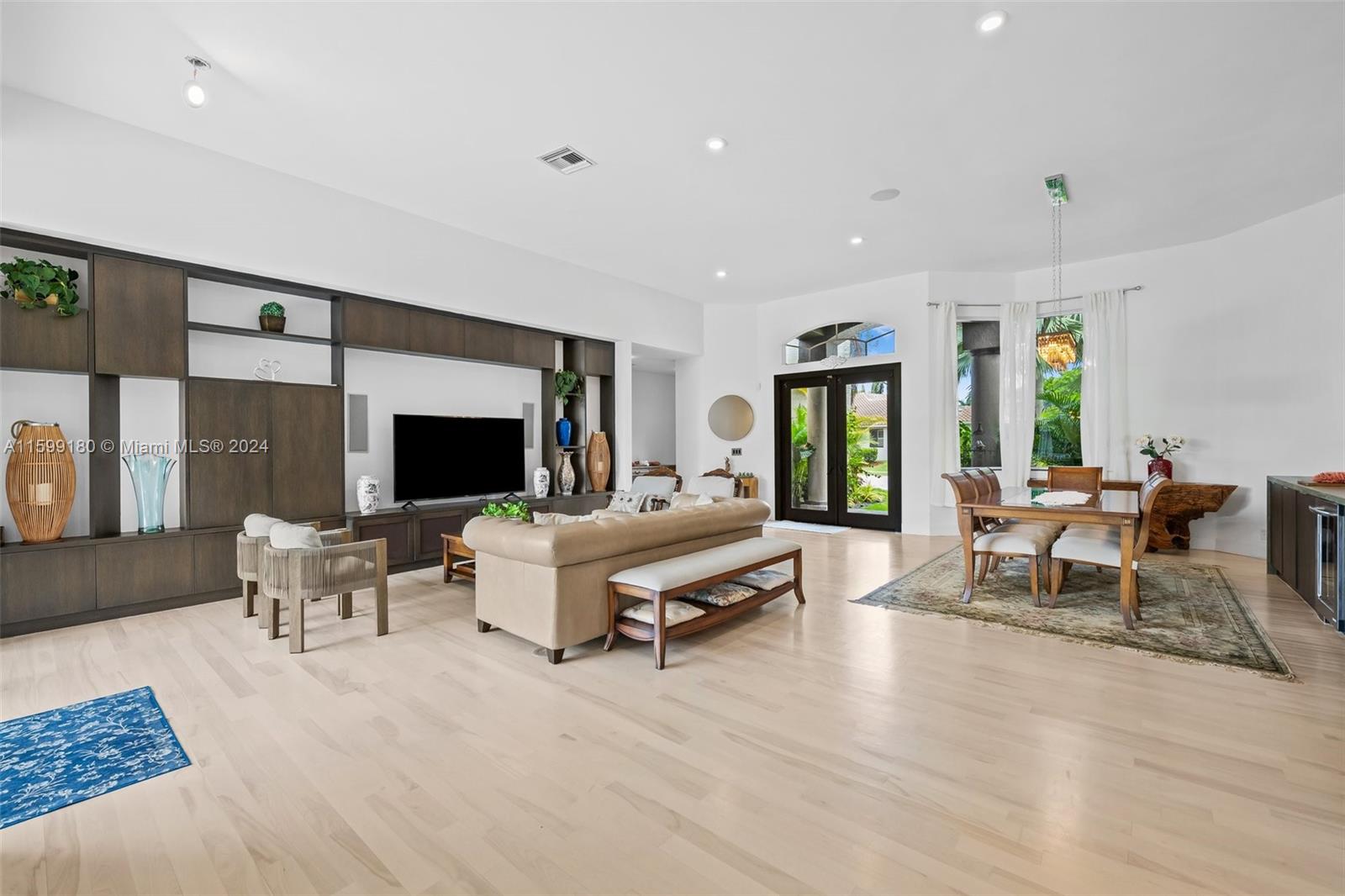 2498 Eagle Run Dr # 2498