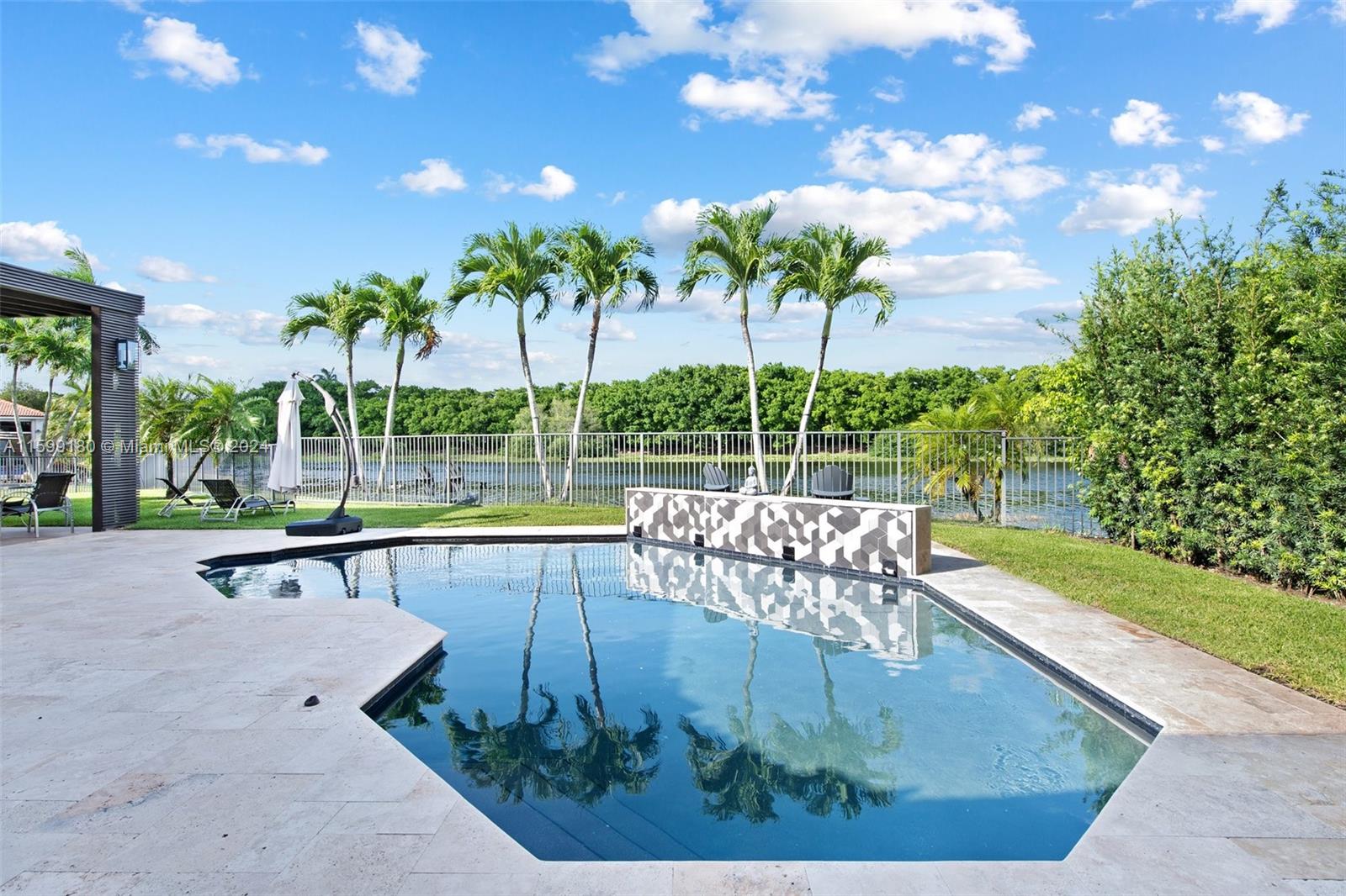 2498 Eagle Run Dr # 2498