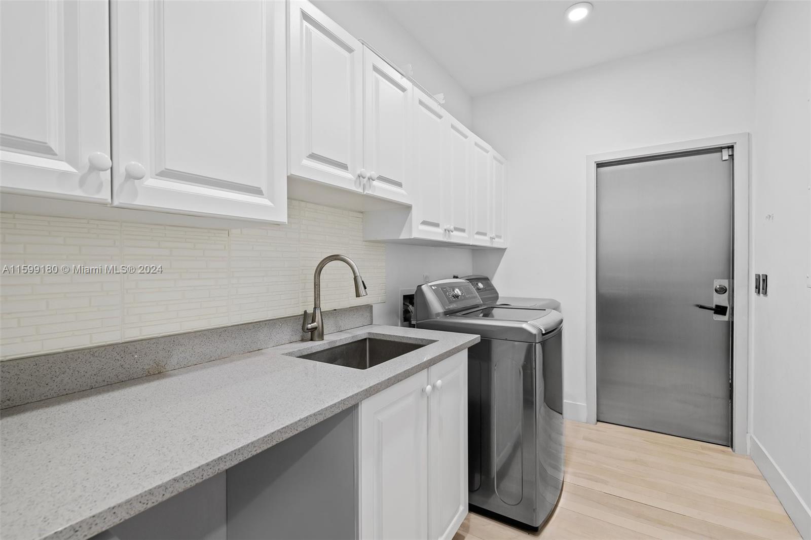 2498 Eagle Run Dr # 2498