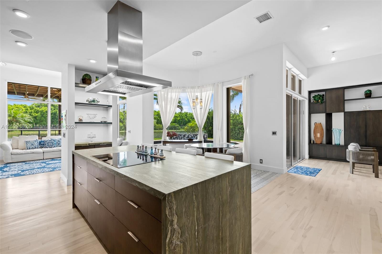 2498 Eagle Run Dr # 2498