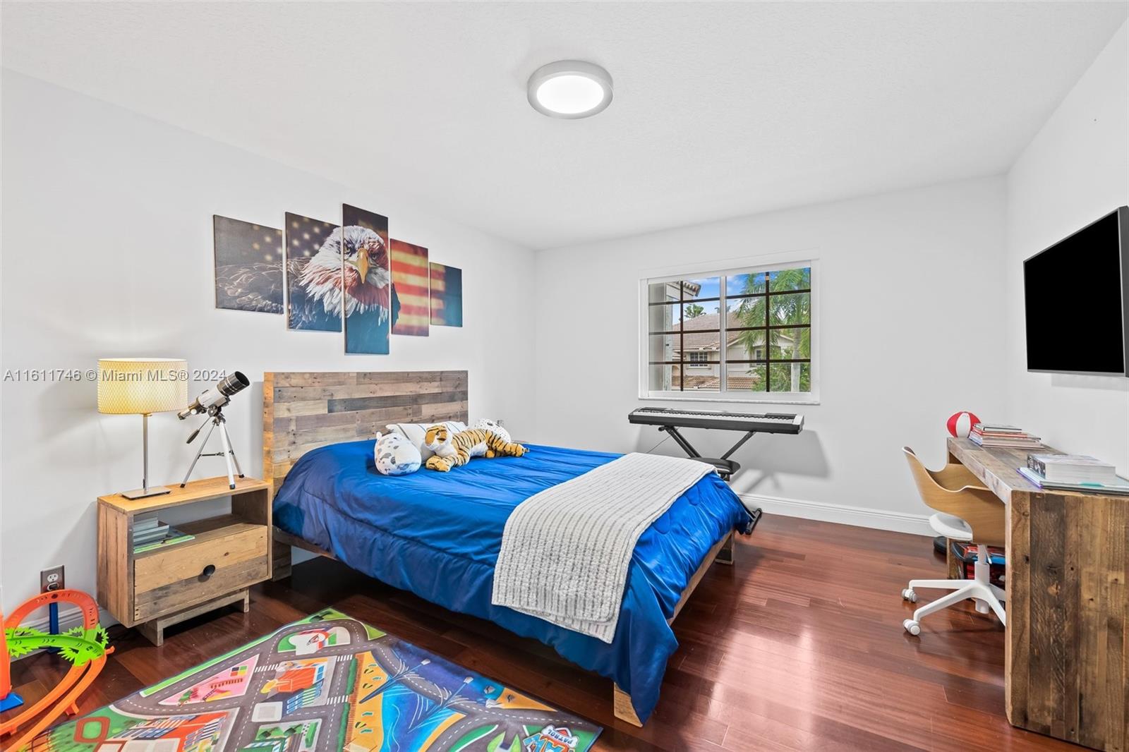 2449 Greenbrier Ct
