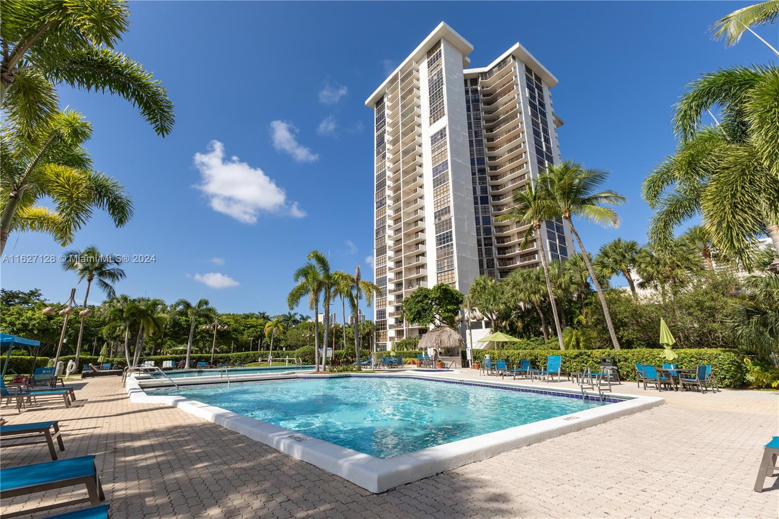 18181 NE 31st Ct # 304