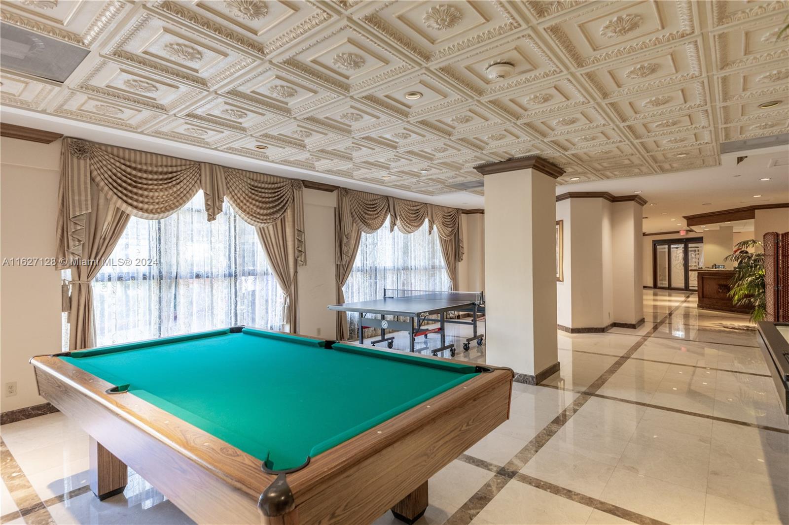 18181 NE 31st Ct # 304