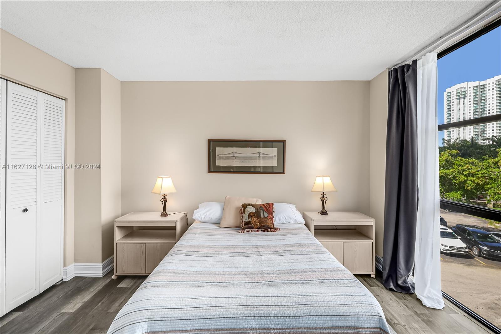 18181 NE 31st Ct # 304