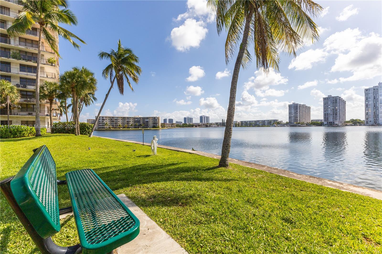 18181 NE 31st Ct # 304