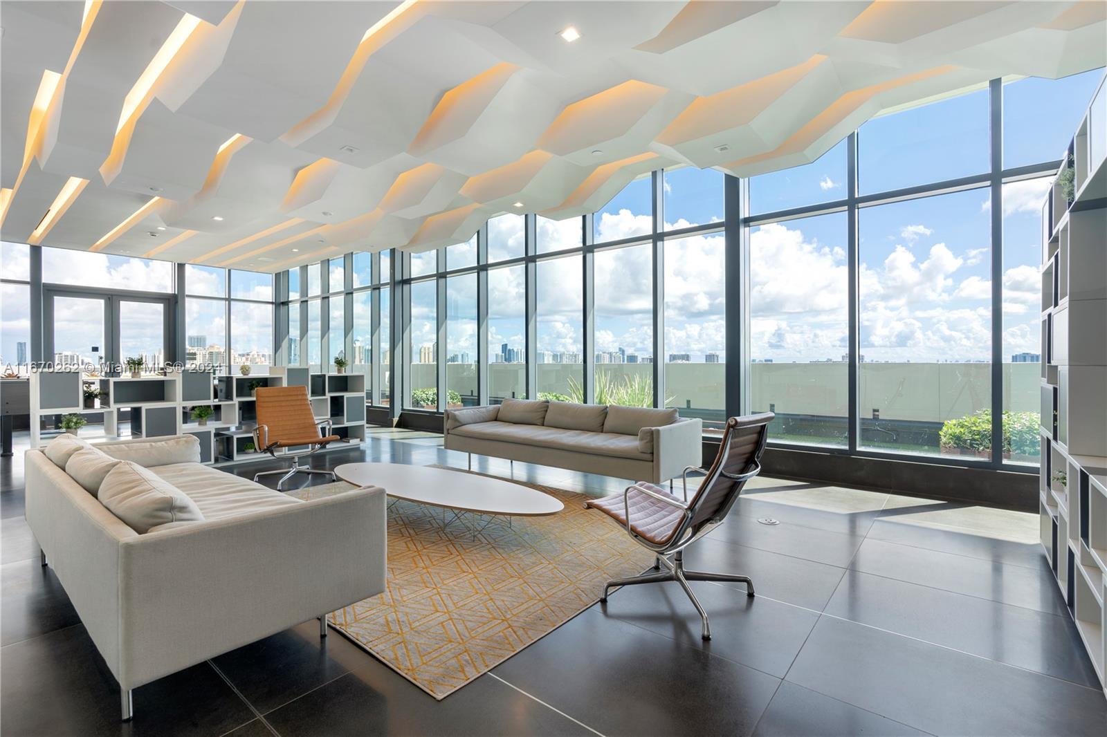 19790 W Dixie Hwy 1007 Hwy