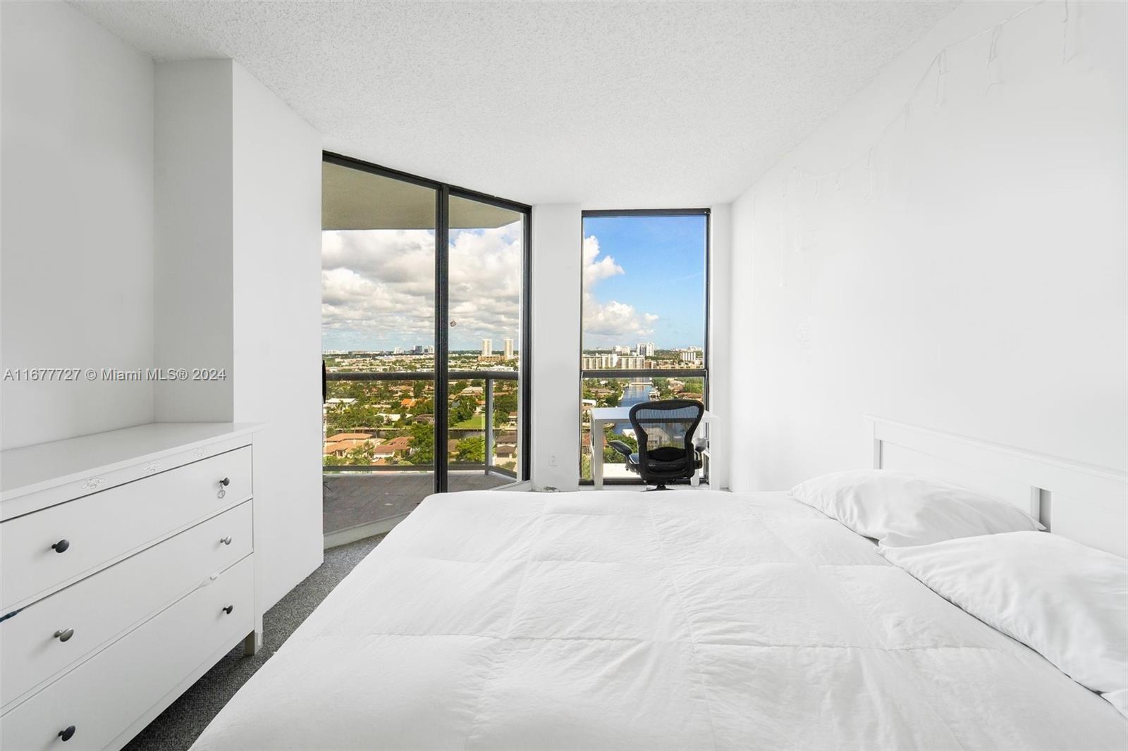 3640 Yacht Club Dr # 1803