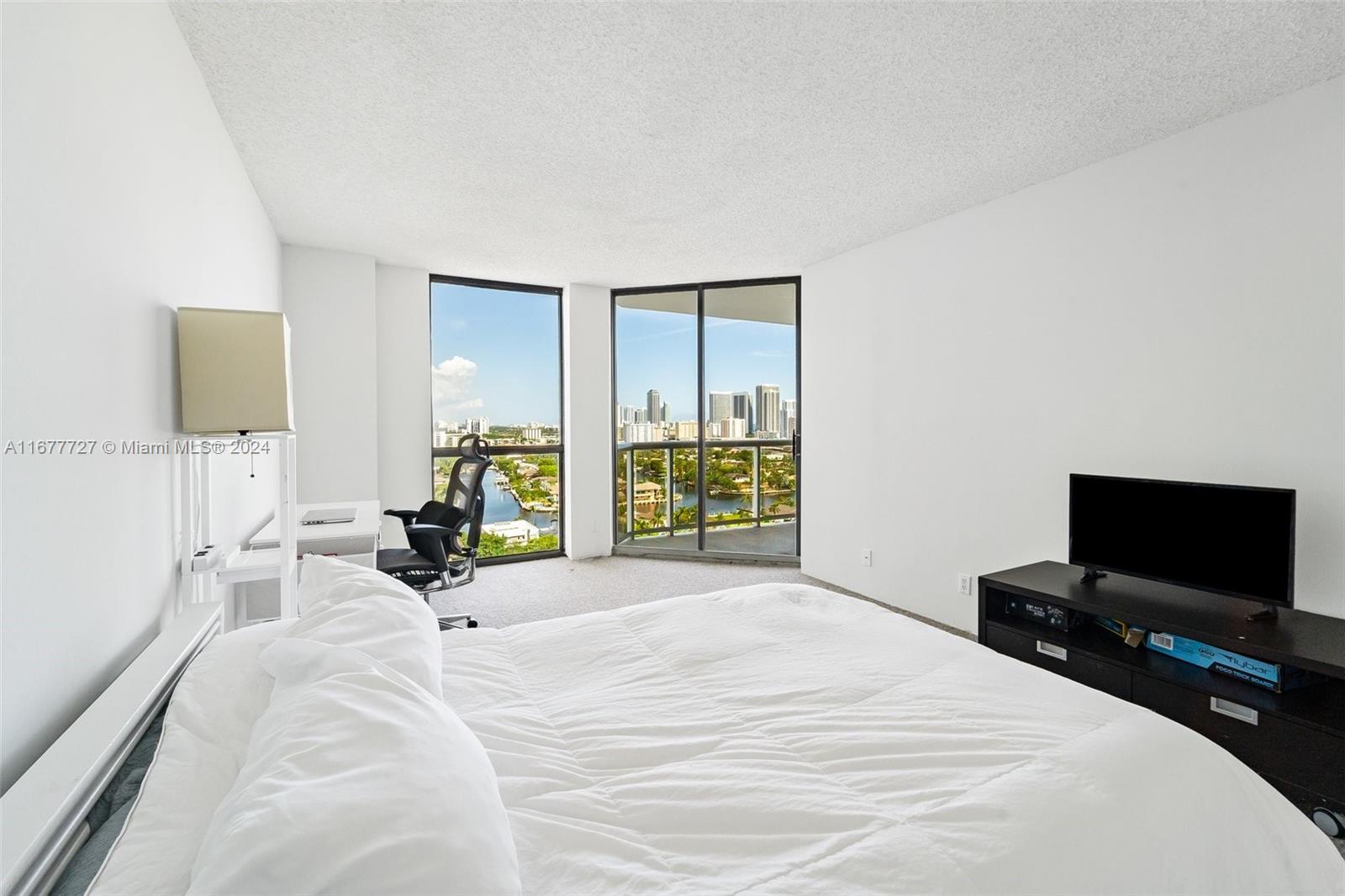 3640 Yacht Club Dr # 1803