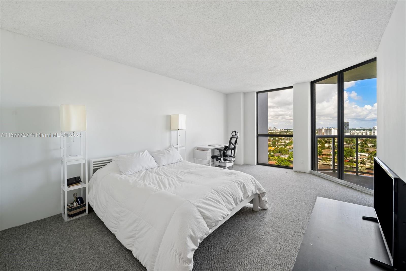 3640 Yacht Club Dr # 1803