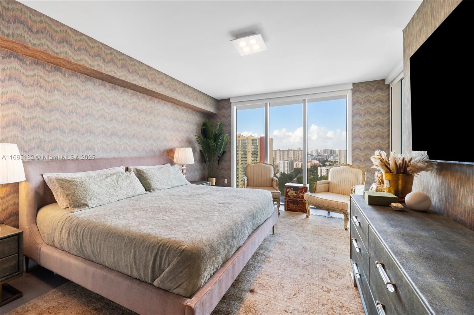 330 Sunny Isles Blvd # 1907 Unit: 5-1907