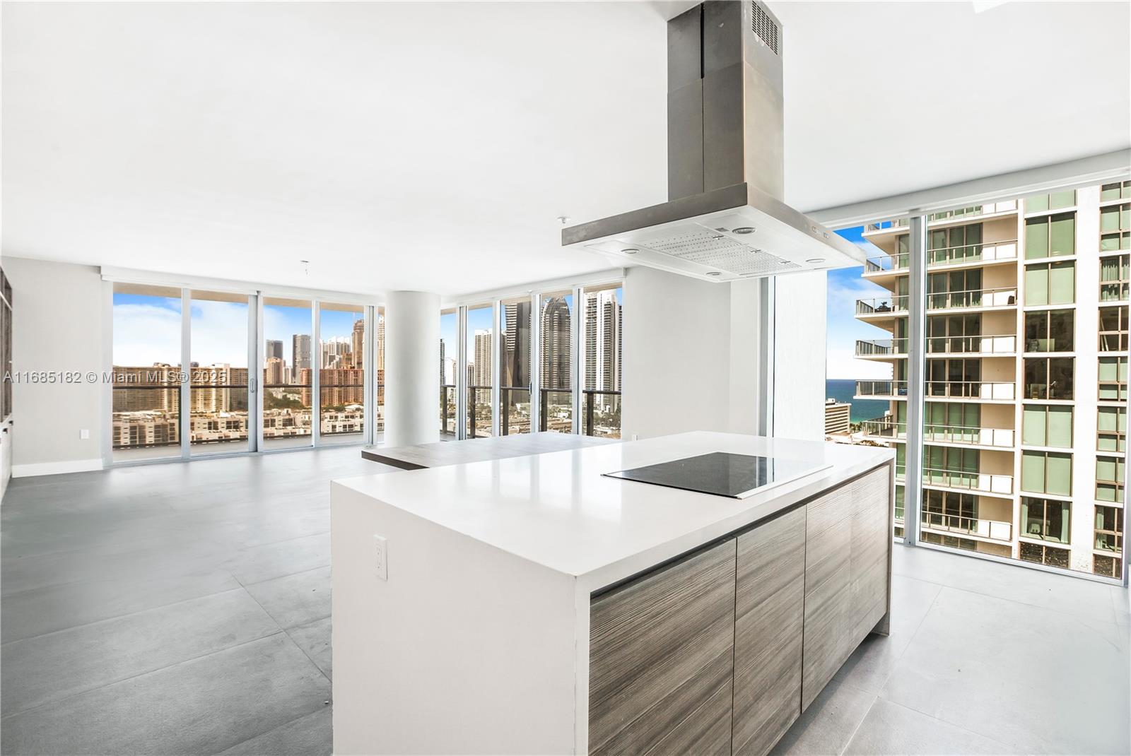 330 Sunny Isles Blvd # 1907 Unit: 5-1907