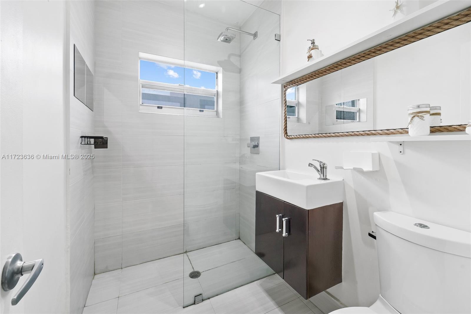 1604 Drexel Ave # 203