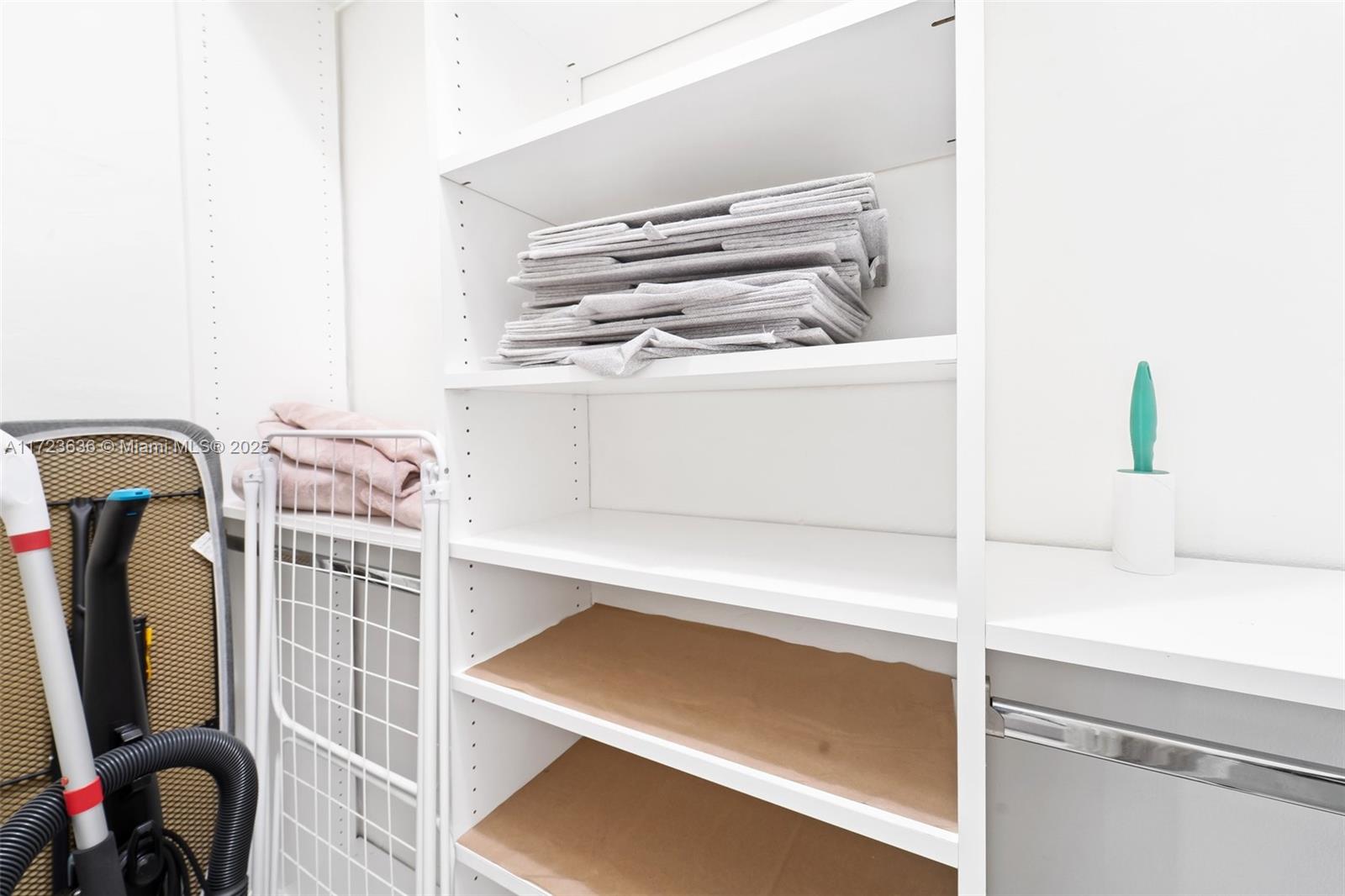 1604 Drexel Ave # 203