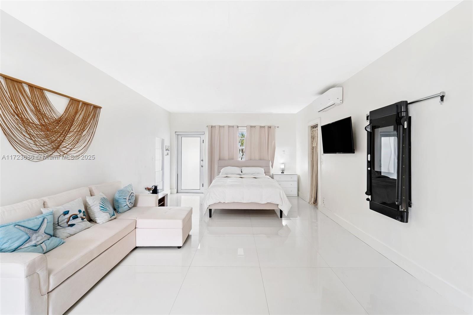 1604 Drexel Ave # 203