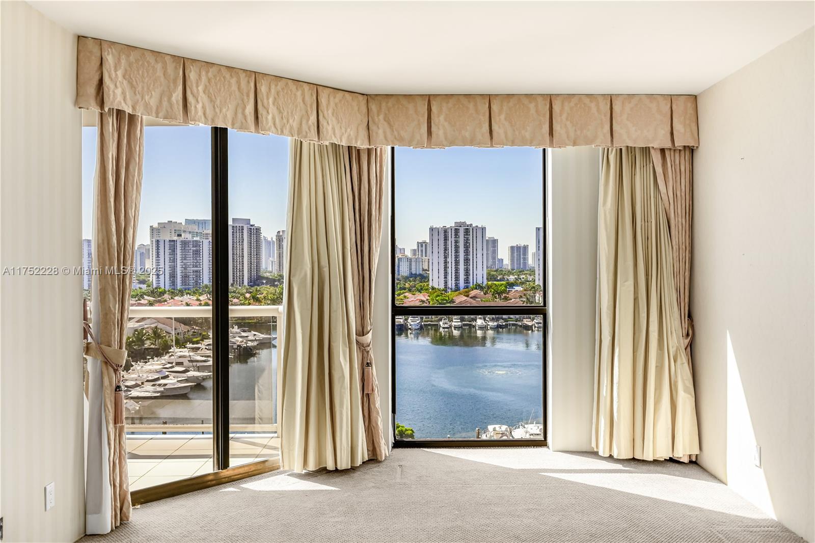 3640 Yacht Club Dr # 1209