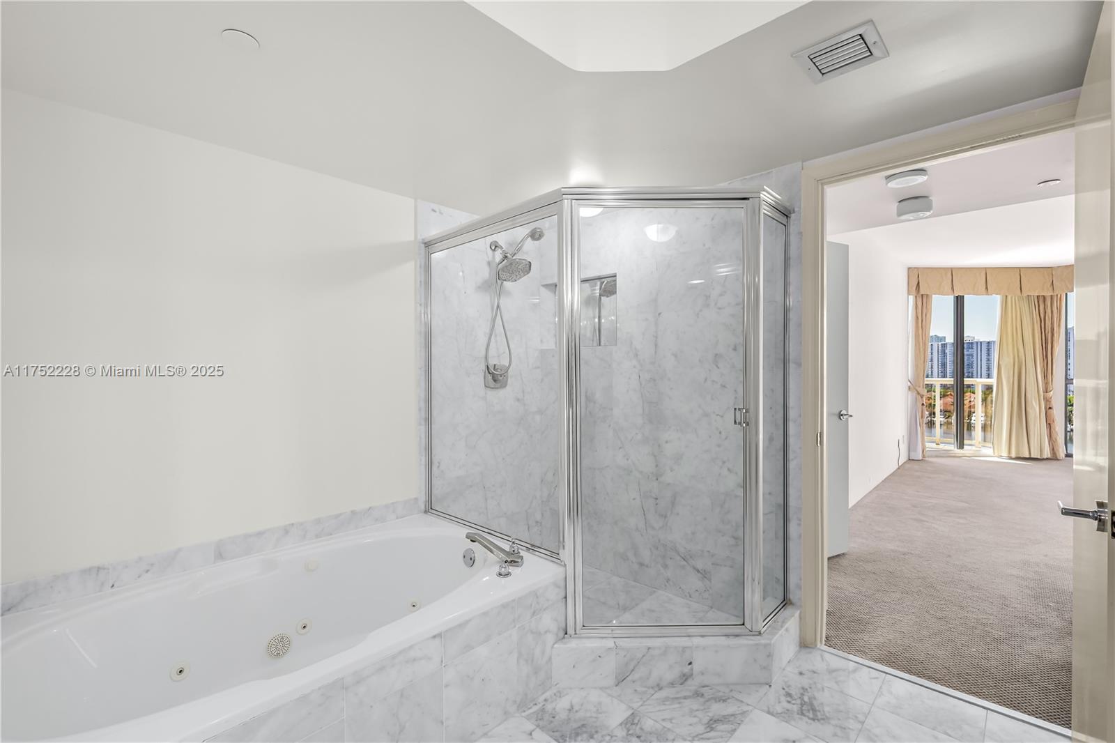 3640 Yacht Club Dr # 1209