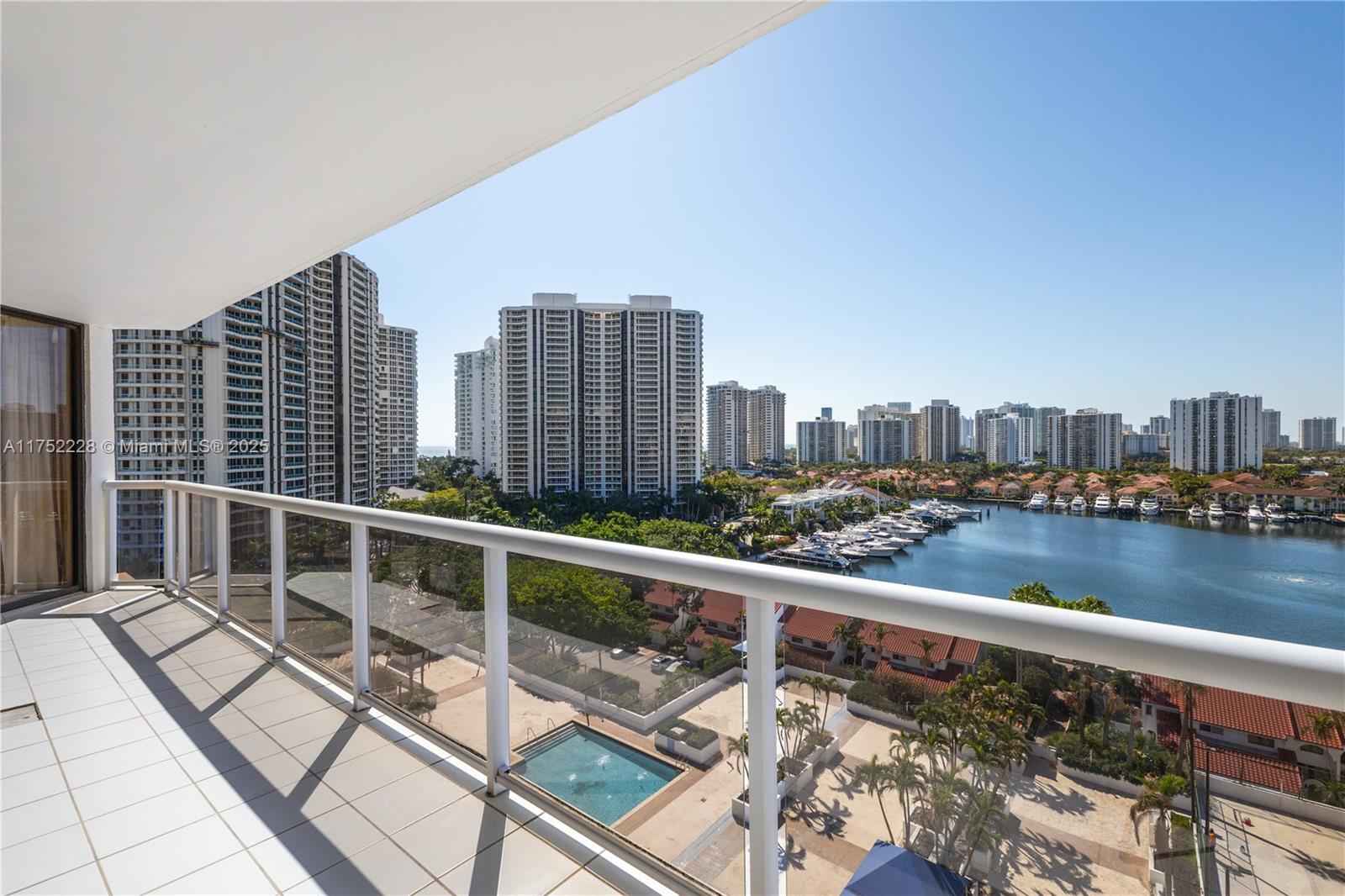 3640 Yacht Club Dr # 1209