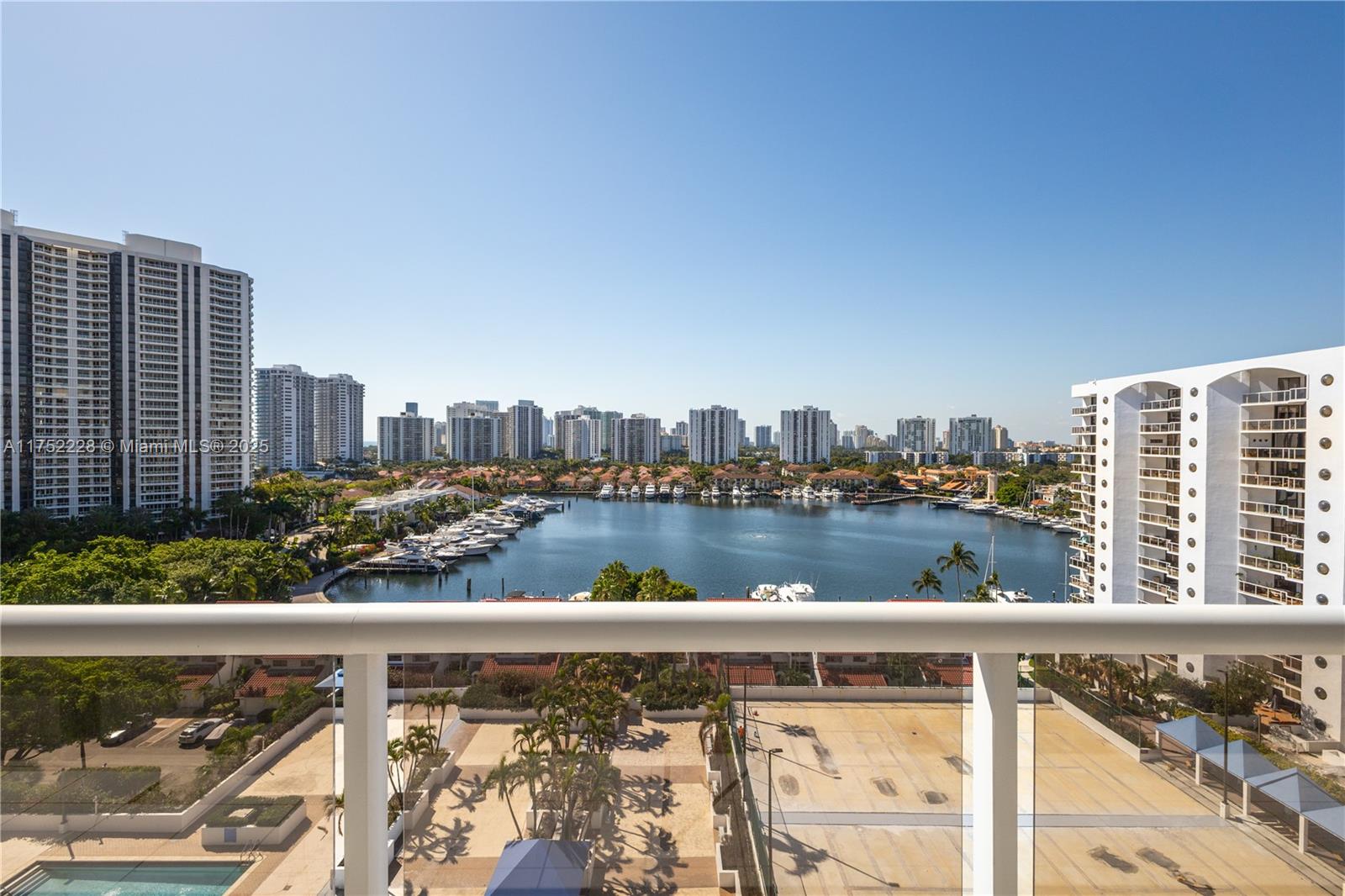 3640 Yacht Club Dr # 1209