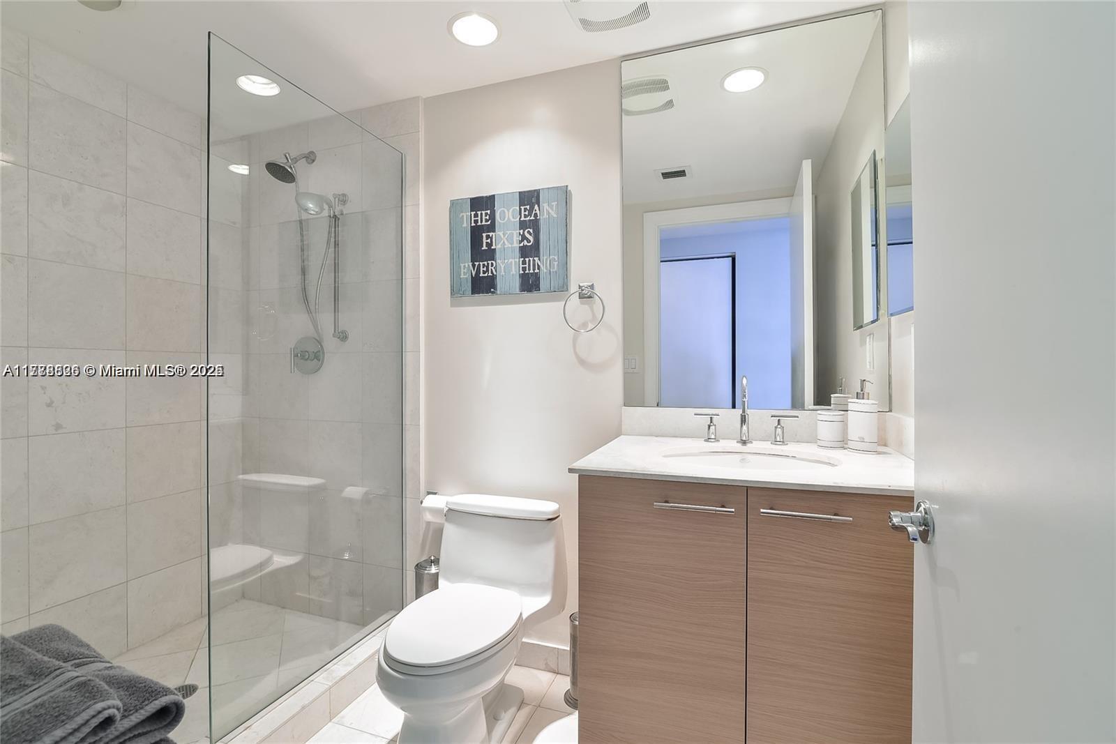 3535 S Ocean Dr( Avail 05.07.25) # 1006