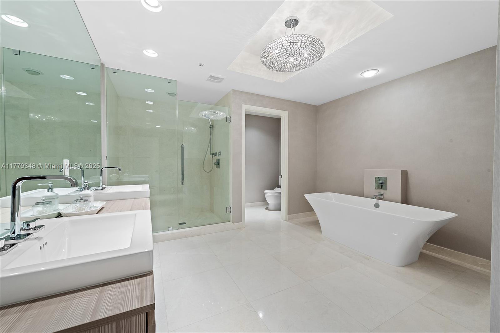 17301 E Biscayne Blvd # 310