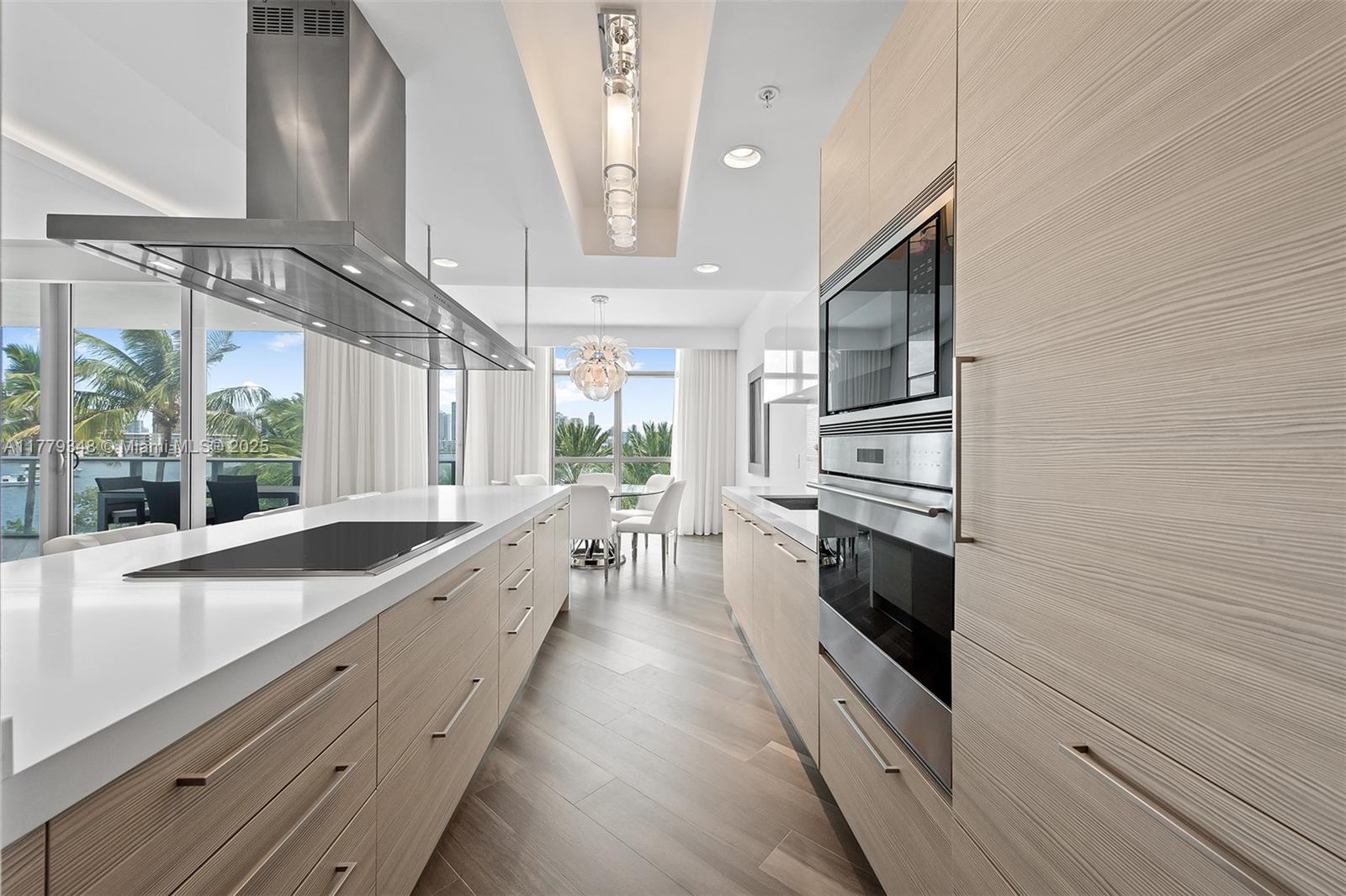 17301 E Biscayne Blvd # 310