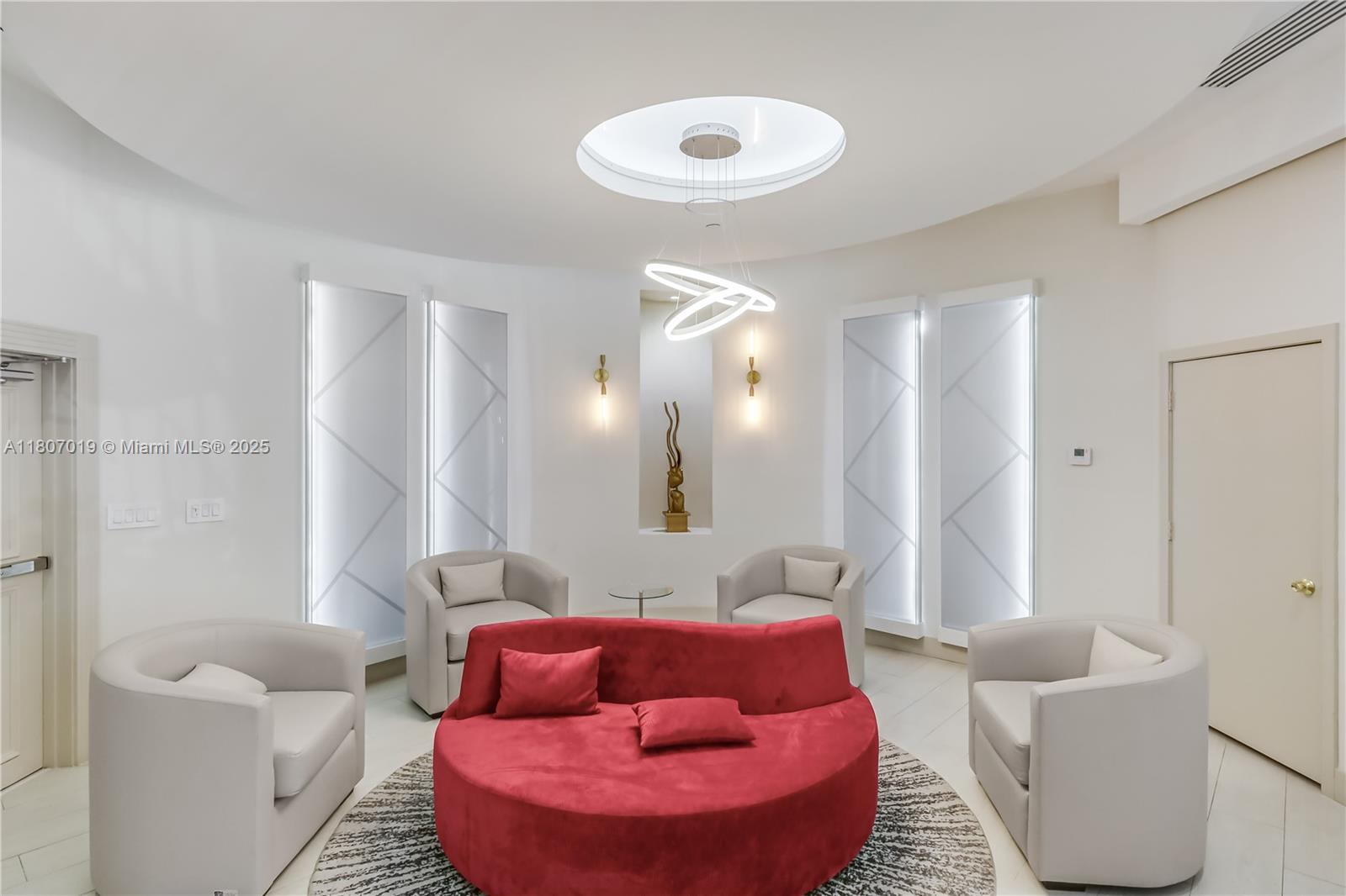 3610 Yacht Club Dr # 1005