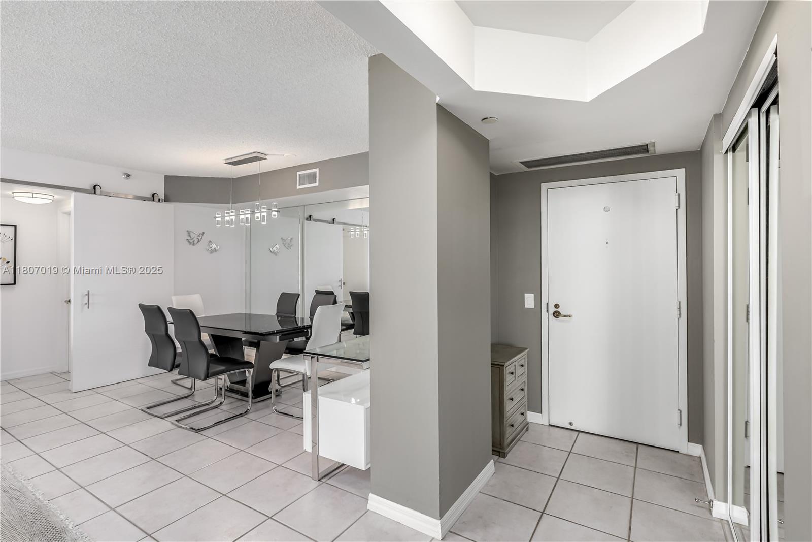 3610 Yacht Club Dr # 1005