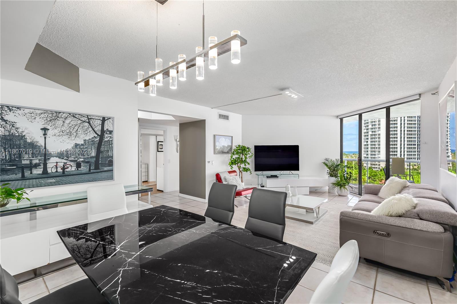 3610 Yacht Club Dr # 1005