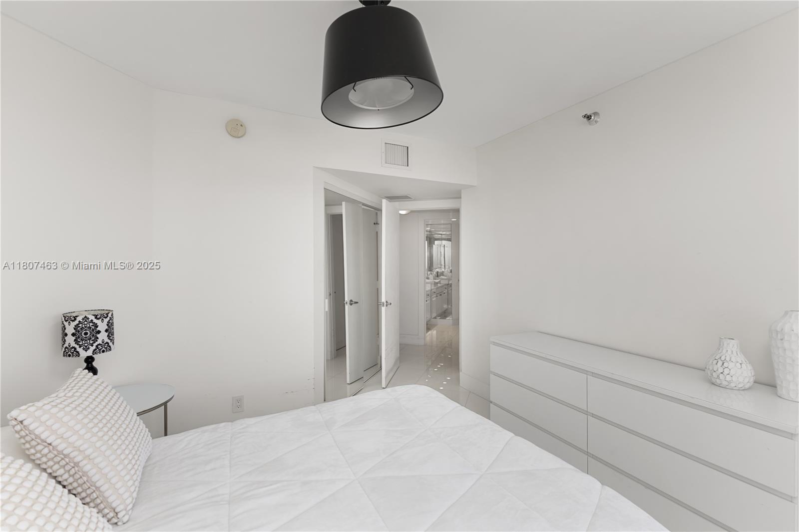 3640 Yacht Club Dr # 1805