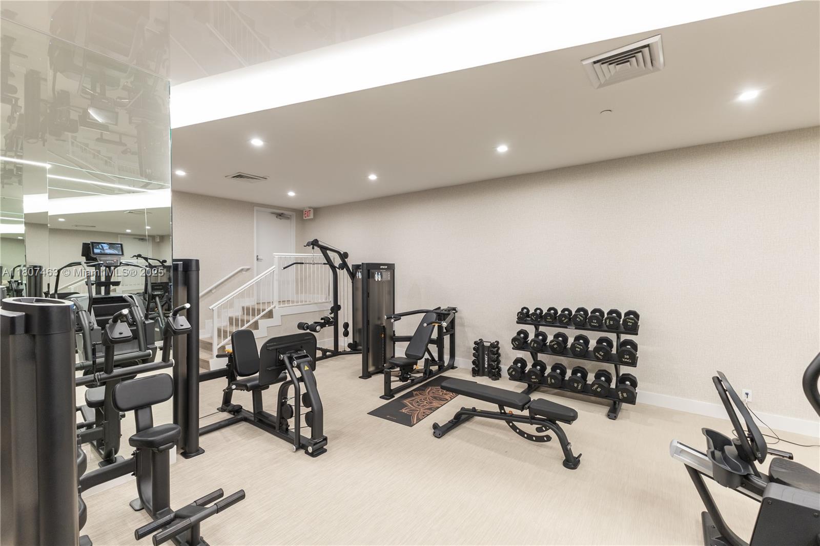 3640 Yacht Club Dr # 1805